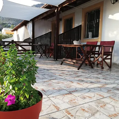 Panormitis Pizanias Houses Skalia Exterior photo