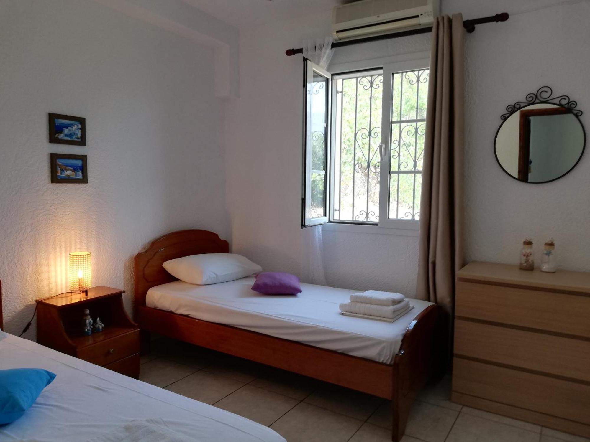 Apartment Panormitis Pizanias *