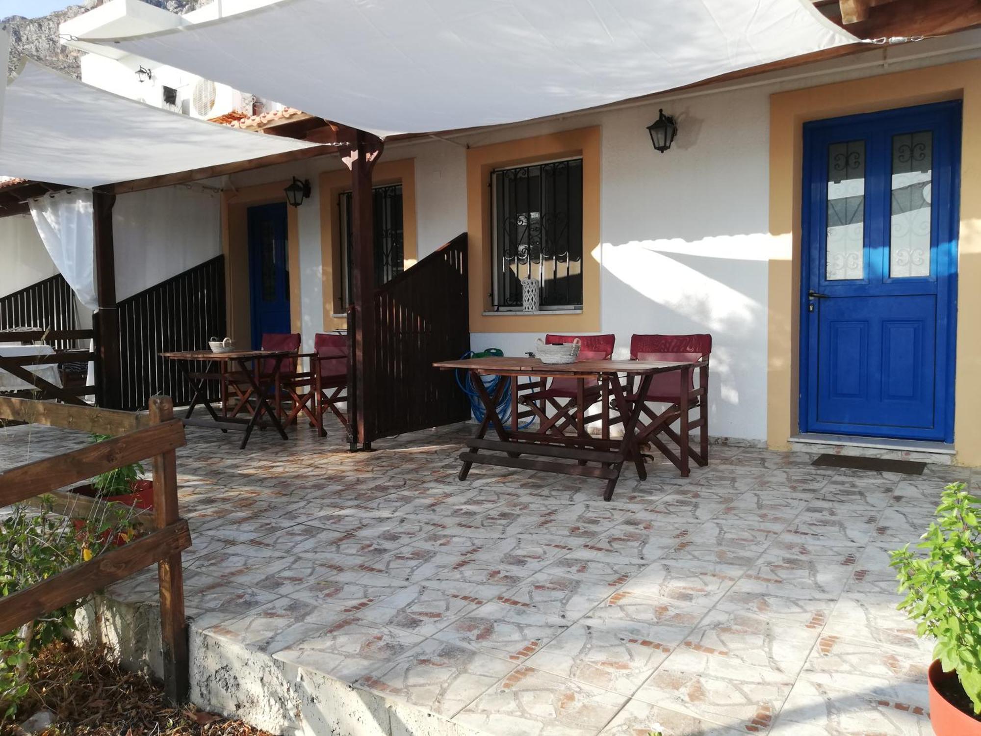 Panormitis Pizanias Apartment
