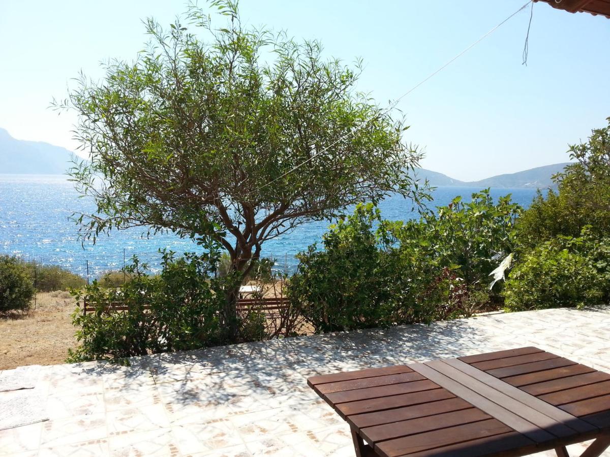 Panormitis Pizanias Apartment
